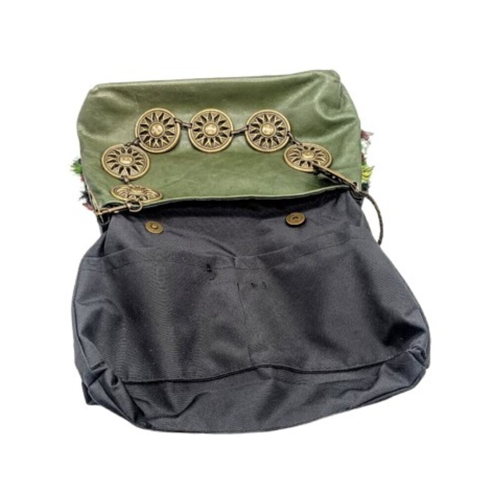 Artisan Green Leather Mesh Floral Hammered Metal Chain Link Strap Bag - Picture 8 of 9